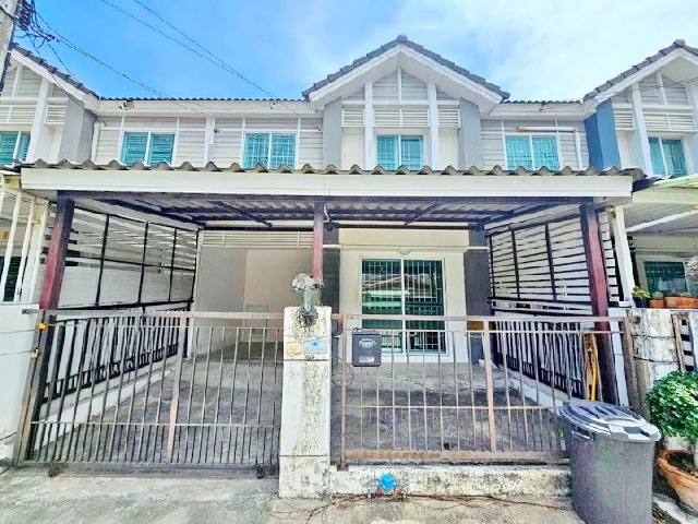 ทาวน์เฮาส์ 2 ชั้น ตลาดน้ำบางพลี 2.5 กม. รร.นานาชาติไทย-จีน 1.8 กม. 3 นอน 2 น้ำ 22 ตร.วา.172 ตร.ม. แหล่งชุมชน 
