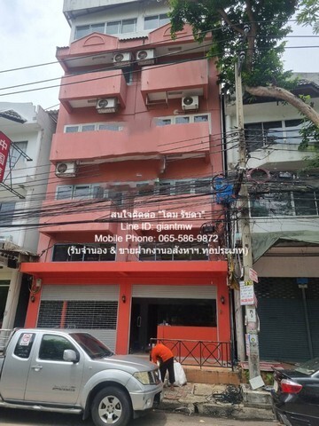 อาคารพาณิชย์ฯ อาคารพาณิชย์ ABAC ม.ราม  12 Bedroom พท. 0 RAI 0 Ngan 34 ตร.วา 35000 BAHT. ใกล้กับ ใกล้ ABAC หัวหมาก, ราชมังคลากีฬาสถาน และมหาวิทยาลัยรามคำแหง พร้อมเข้าอยู่ อยู่ใกล้แหล่งสถานศึกษา และชุมชน 