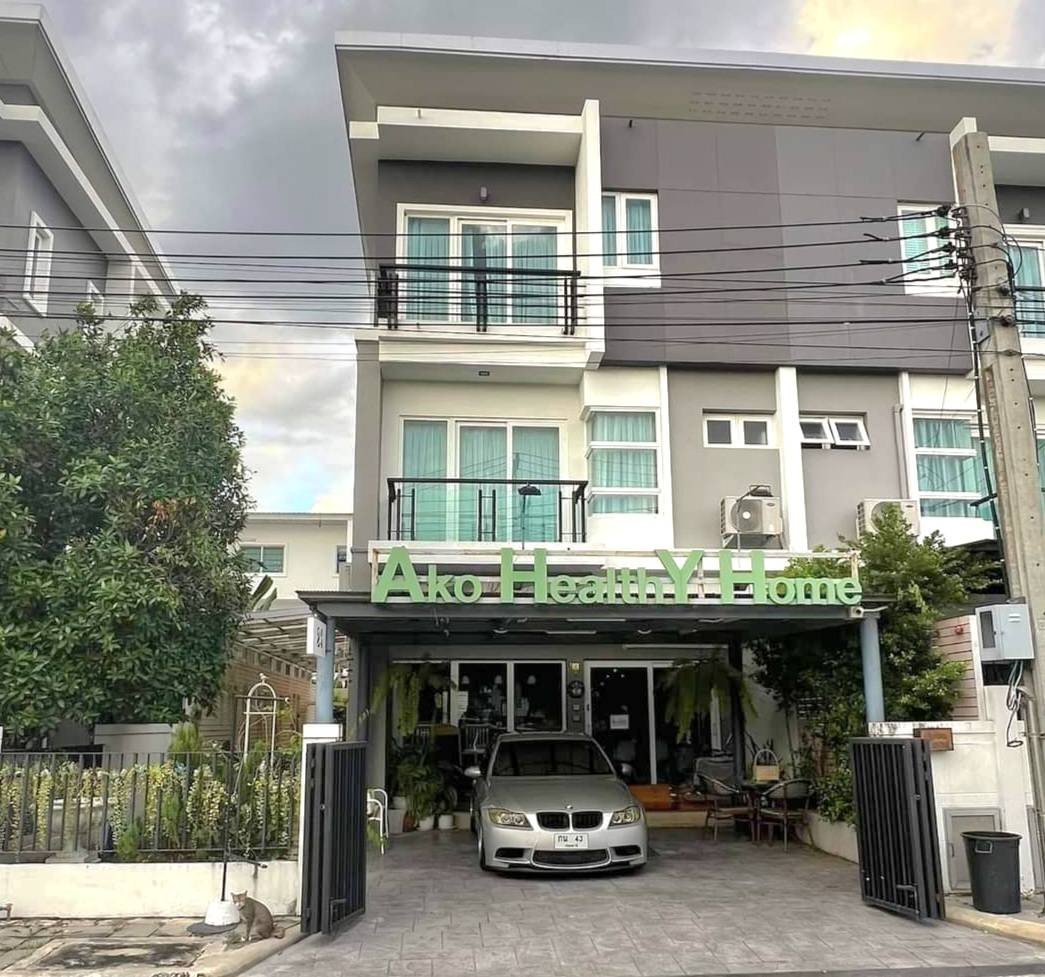 ให้เช่าบ้าน โฮมออฟฟิศ 3ชั้น 50ตรว.อยู่ถนนวิภาวดีรังสิต ใกล้สนามบินดอนเมือง
